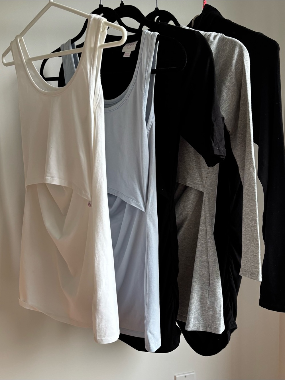 5 Small Boob Design Tops